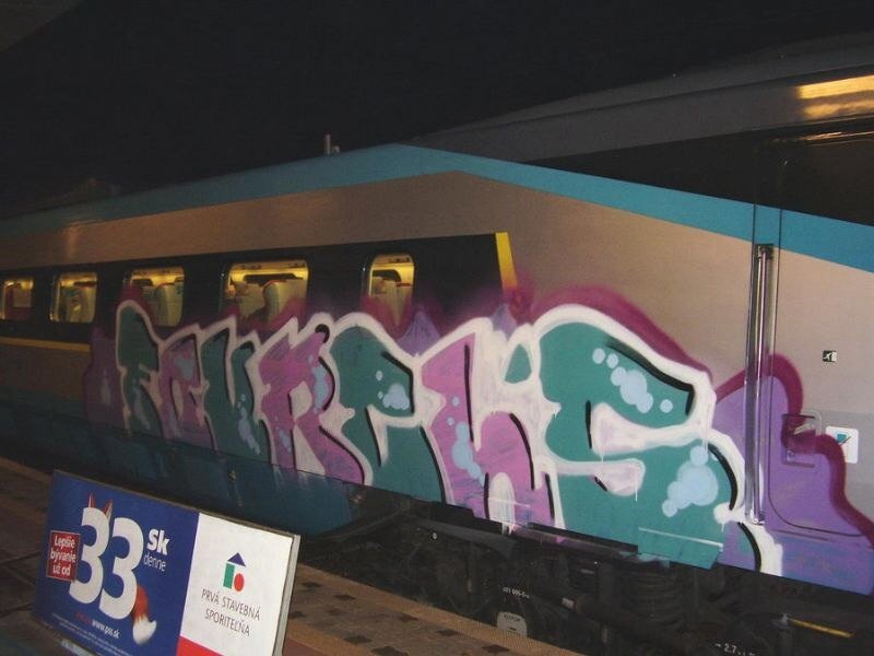 Graffiti Train - Photo by polandtrains