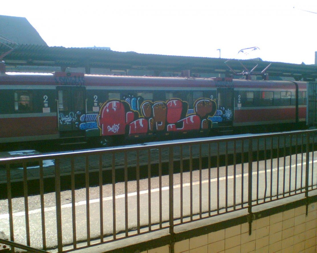 Graffiti Train - Photo by polandtrains