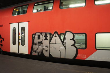 Graffiti Train - Photo by polandtrains