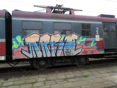 Graffiti Train - Photo by polandtrains