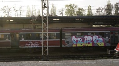 Graffiti Train - Photo by polandtrains