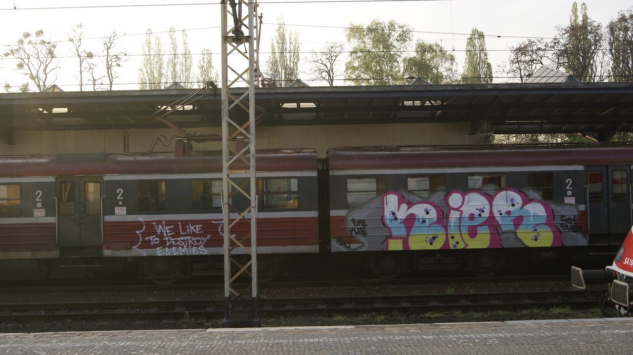 Graffiti Train - Photo by polandtrains