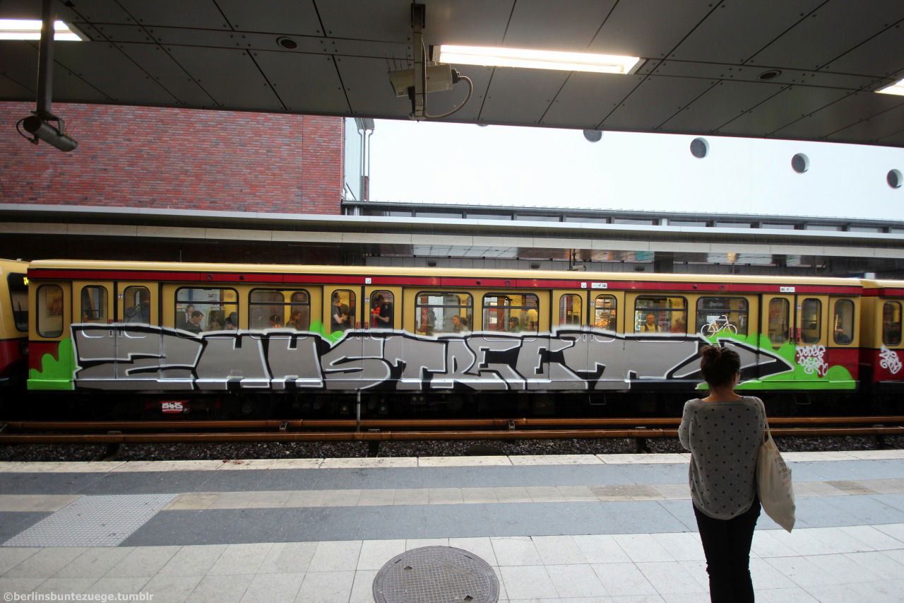 Graffiti Train - Photo by polandtrains
