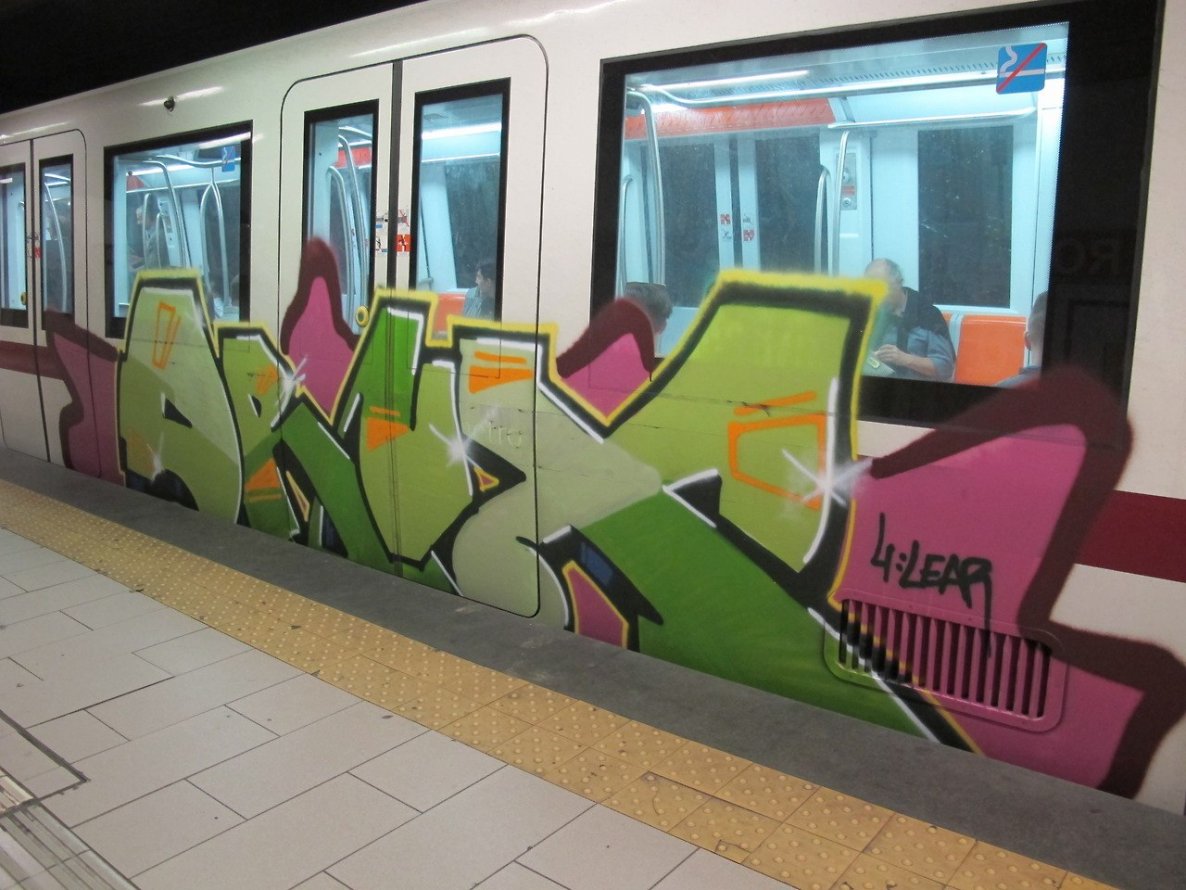 Graffiti Train - Photo by polandtrains