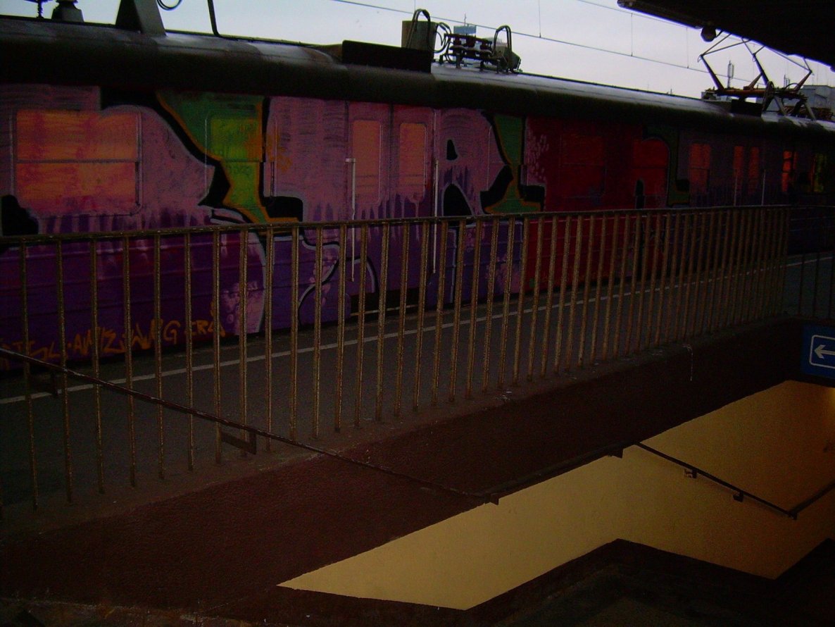 Graffiti Train - Photo by polandtrains