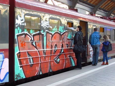 Graffiti Train - Photo by polandtrains