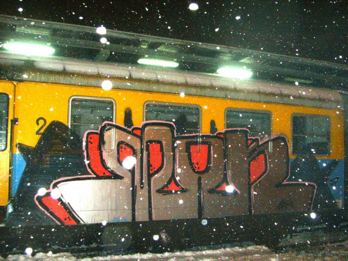 Graffiti Train - Photo by polandtrains