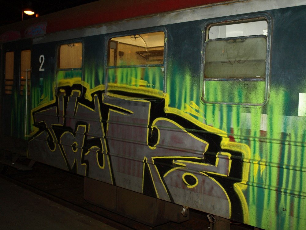 Graffiti Train - Photo by polandtrains
