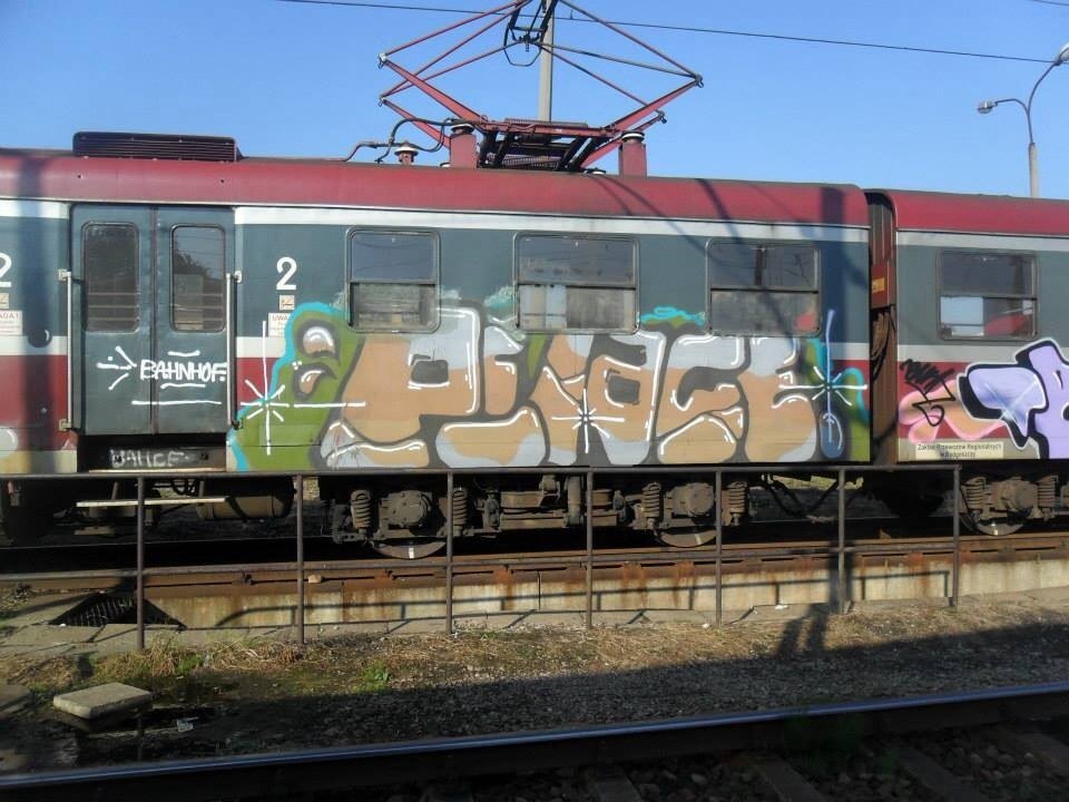 Graffiti Train - Photo by polandtrains