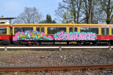 Graffiti Train - Photo by polandtrains