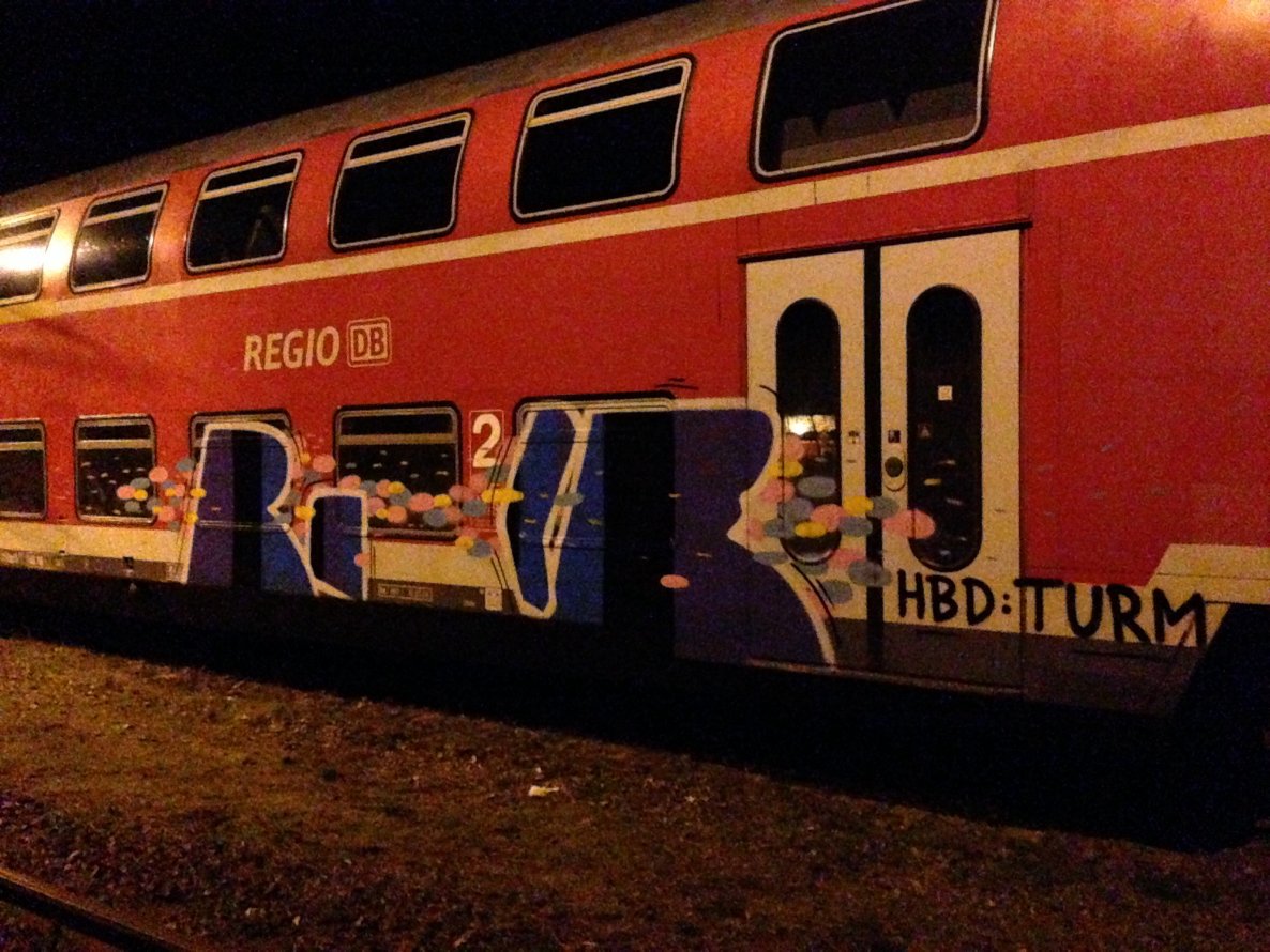 Graffiti Train - Photo by polizeihauptfrau - ROLE, kmh, mg (2014)