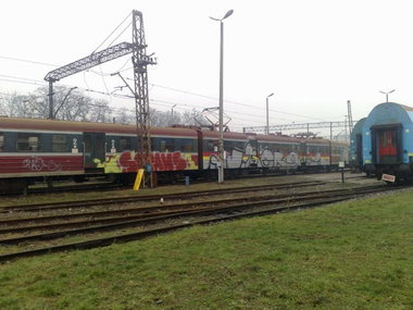 Graffiti Train - Photo by polskiezlote - luter, luterone, sbe