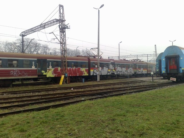 Graffiti Train - Photo by polskiezlote - luter, luterone, sbe