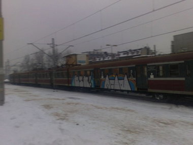 Graffiti Train - Photo by polskiezlote - bsr