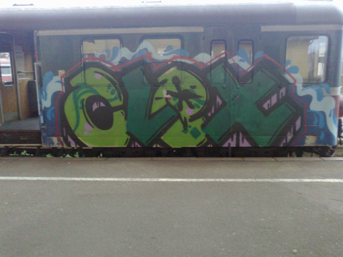 Graffiti Train - Photo by polskiezlote - clex