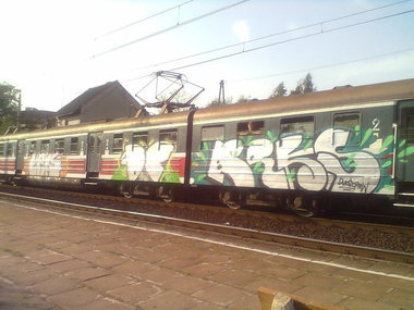 Graffiti Train - Photo by polskiezlote - dc, reks