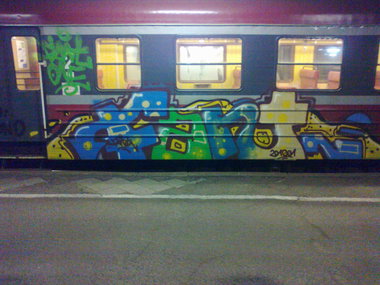 Graffiti Wall - Photo by polskiezlote