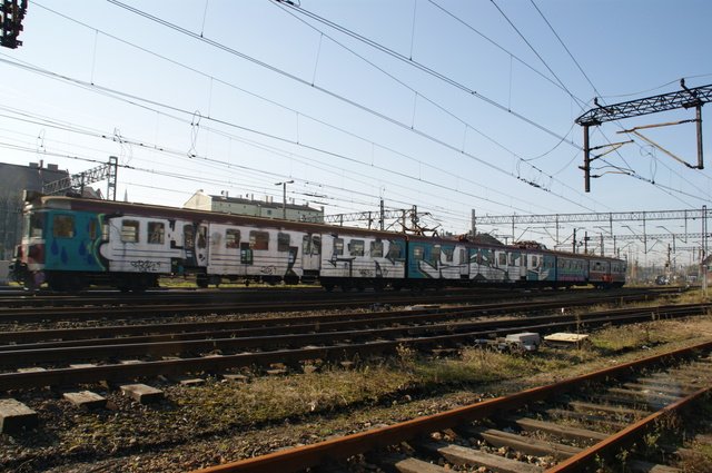 Graffiti Train - Photo by polskiezlote - four, wholecar