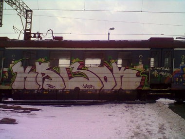 Graffiti Train - Photo by polskiezlote - kabok