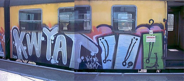 Graffiti Train - Photo by polskiezlote - kwiat, kwyat
