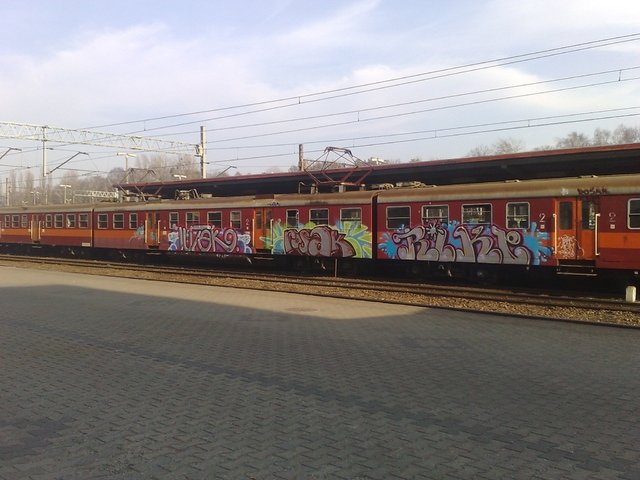 Graffiti Train - Photo by polskiezlote - luter, rosak, rike