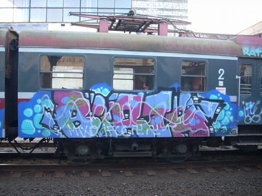 Graffiti Train - Photo by polskiezlote