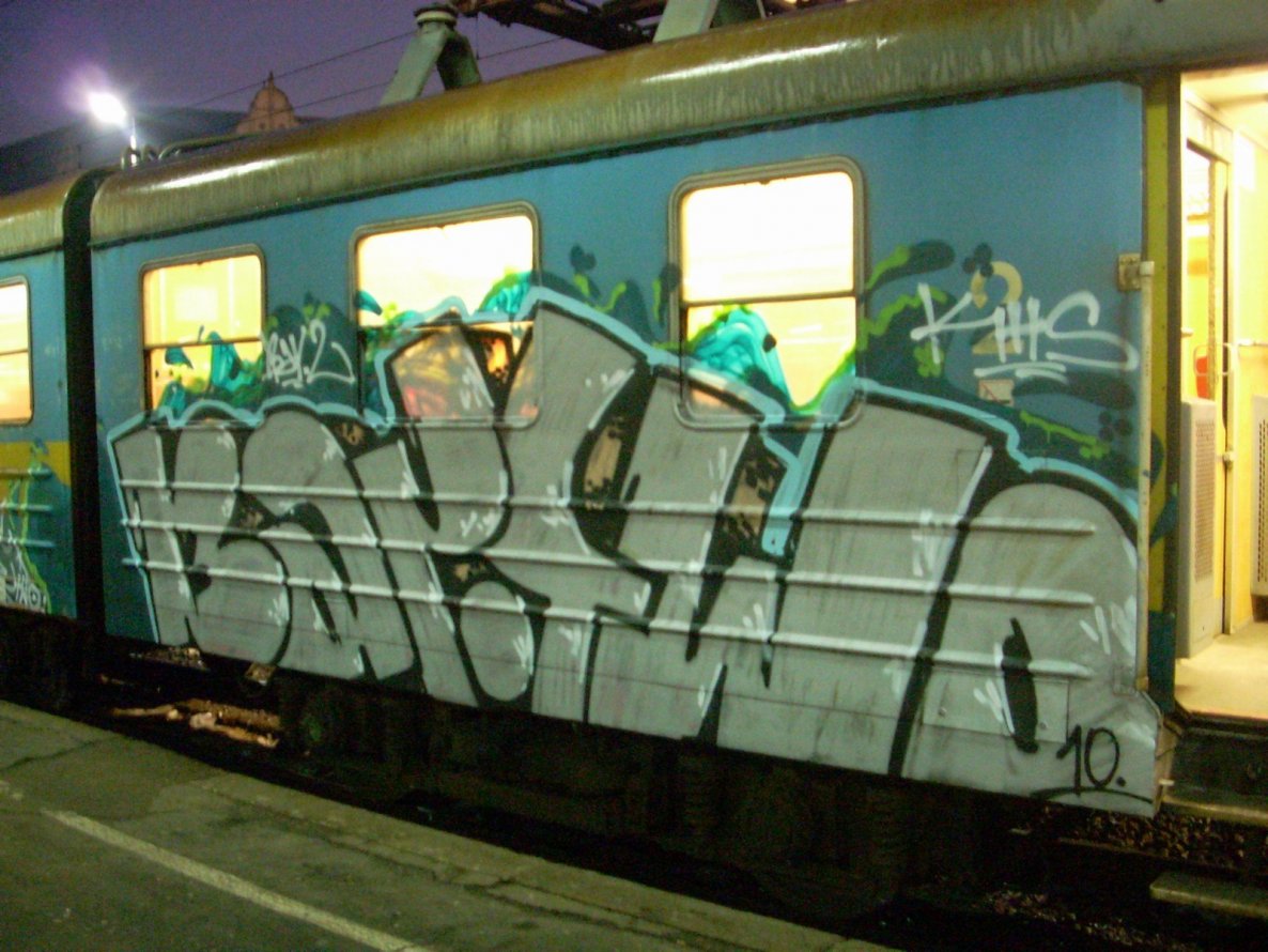 Graffiti Train - Photo by polskiezlote - bartwo, khs