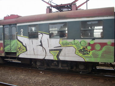 Graffiti Train - Photo by polskiezlote