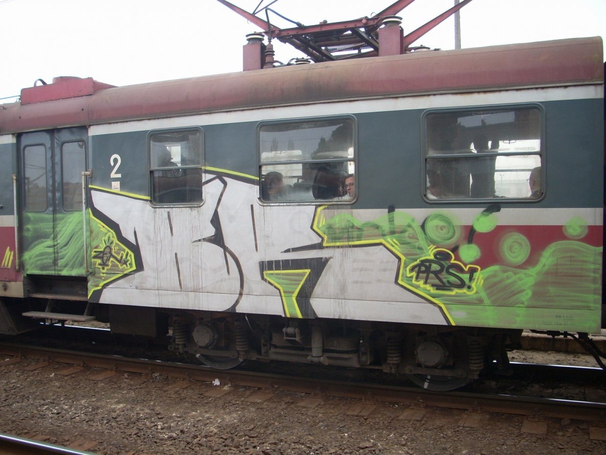 Graffiti Train - Photo by polskiezlote