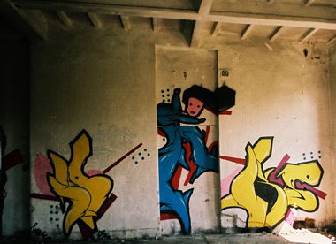 Graffiti Wall - Photo by potiks - Potiks