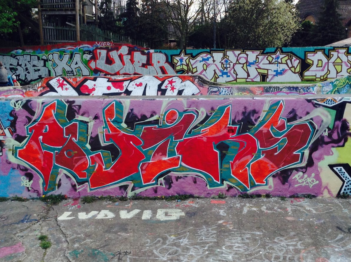 Graffiti Wall - Photo by potiks - Potiks (2014)