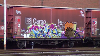 Graffiti Train - Photo by pottfr8 - cargo, freight, güter