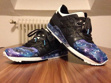 Graffiti Artwork - Photo by pringlesone