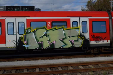 Graffiti Train - Photo by pringlesone - i4tf, düsseldorf
