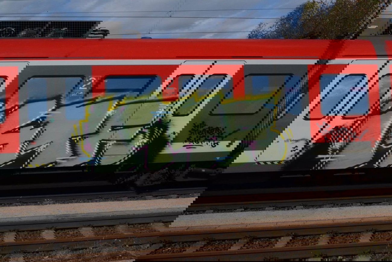 Graffiti Train - Photo by pringlesone - i4tf, düsseldorf