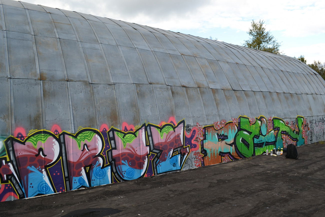 Graffiti Wall in Настройка Расположения - Photo by prut - prut
