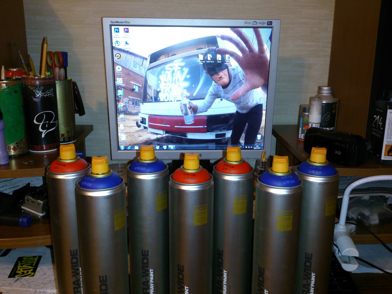 Graffiti Wall - Photo by prut - prut