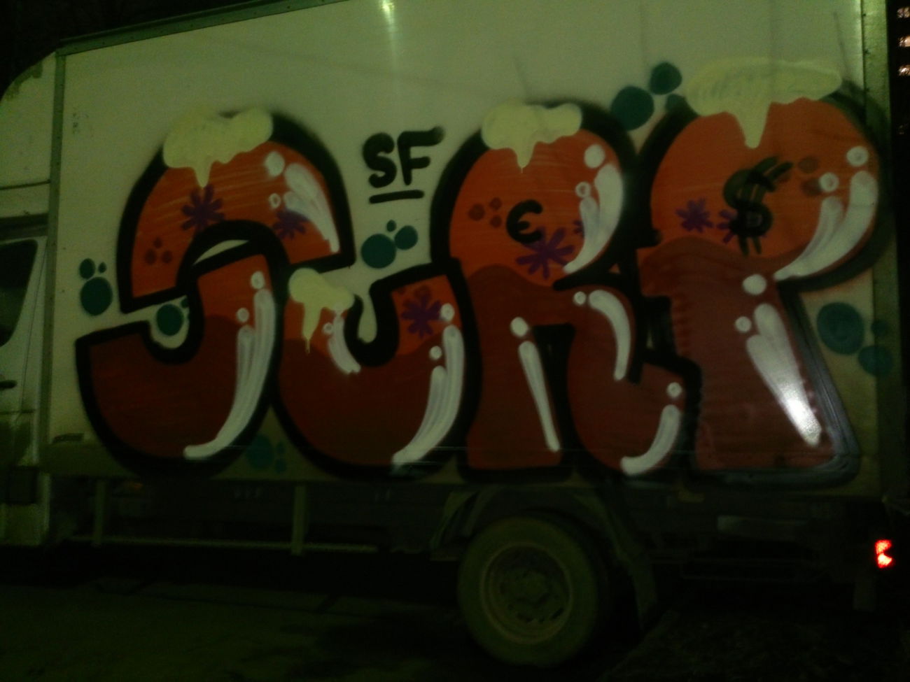 Graffiti Bombing in Настройка Расположения - Photo by prut - prut