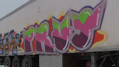 Graffiti Train - Photo by prut - prut (2013)