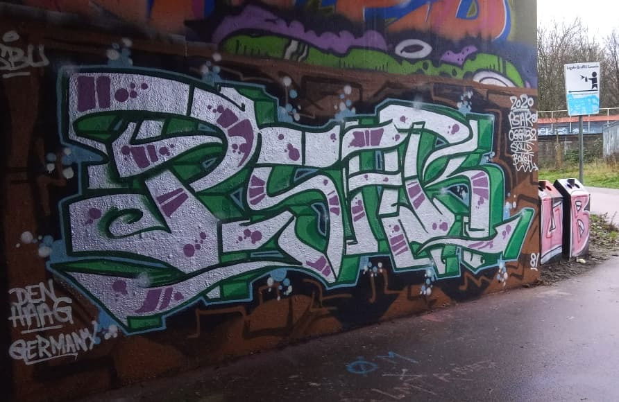 Graffiti Wall - Photo by psar81 - denhaag, holland, 2020