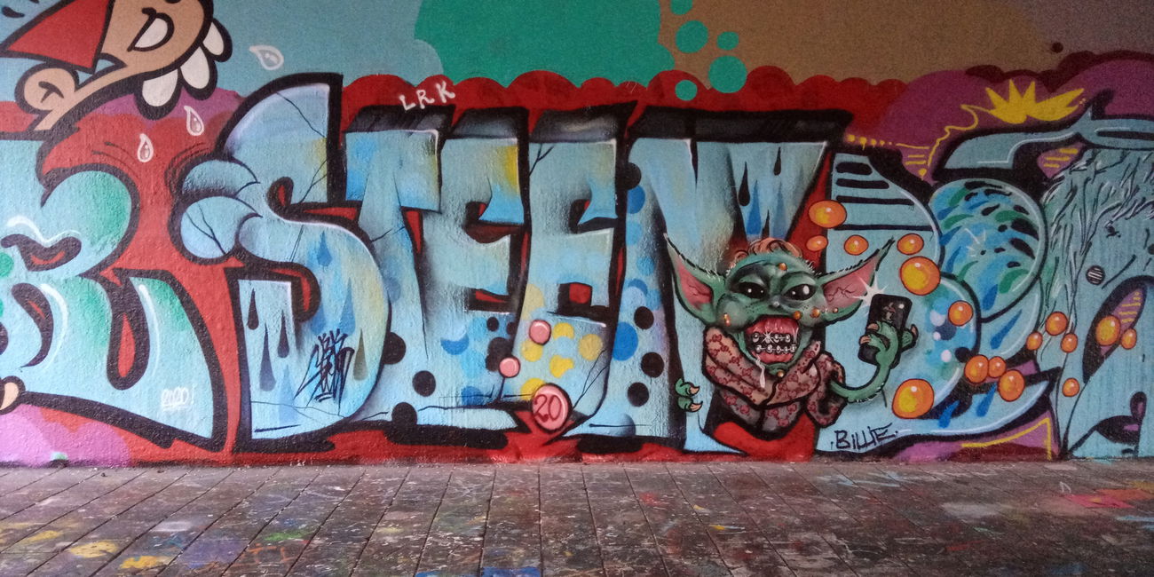 Graffiti Wall - Photo by psar81 - denhaag, vacation, bink36