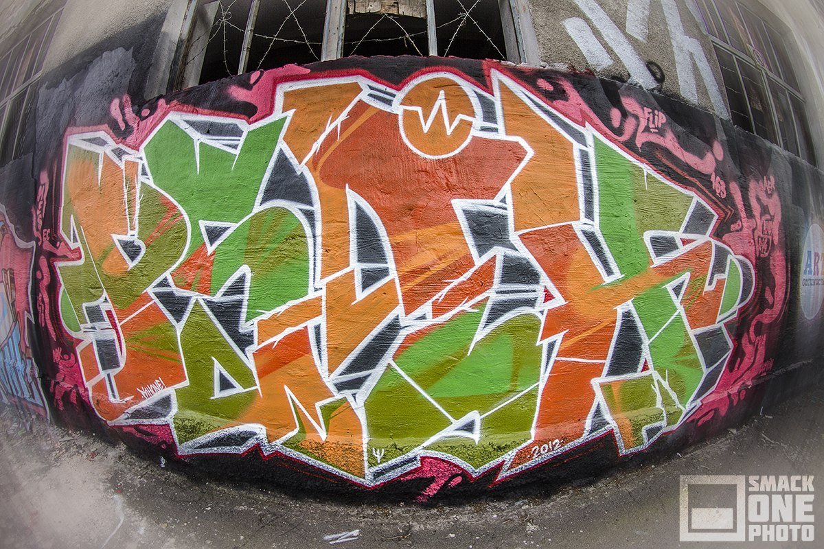 Graffiti Wall in Mykolaiv - Photo by psih_hisp - psih (2012)