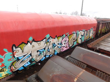 Graffiti Train - Photo by pulverfritte - zeus, peul, freight (2016)