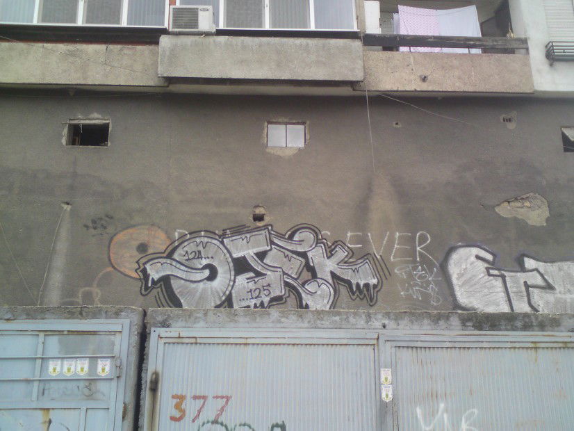 Graffiti Bombing in Bulgaria - Photo by qtek124 - qtek, kurs, 124