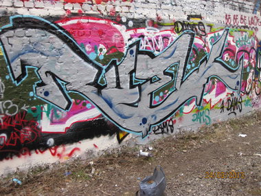 Graffiti Wall - Photo by quepasa - Ruel (2013)