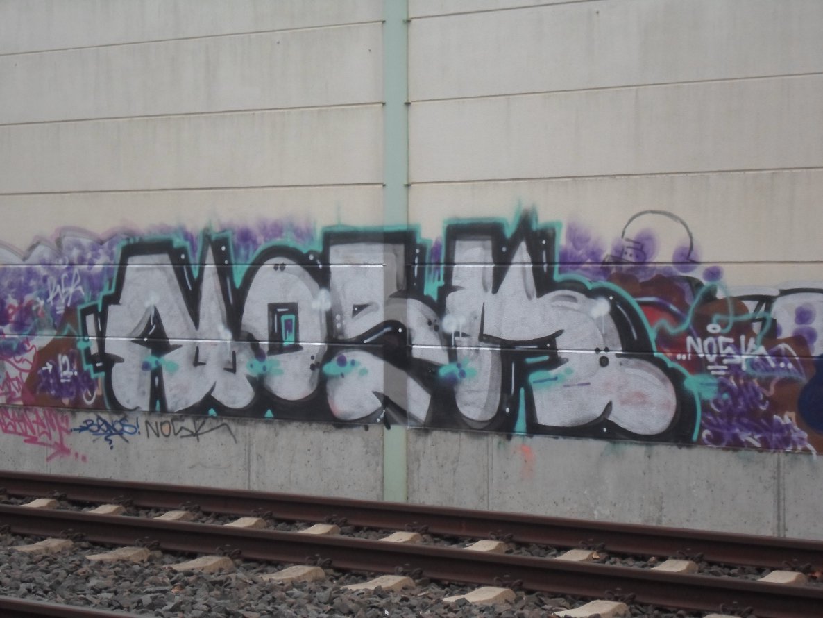 Graffiti Bombing - Photo by quepasa - Nosk, Kbr (2012)