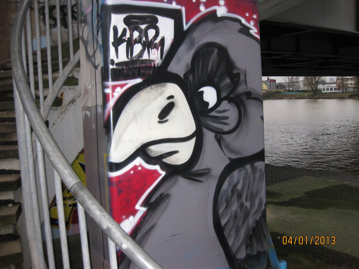 Graffiti Wall - Photo by quepasa - Kbr, Sogut, Ruel (2013)