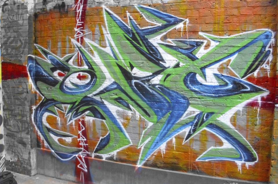 Graffiti Wall - Photo by quester - qst, drifs, gütersloh