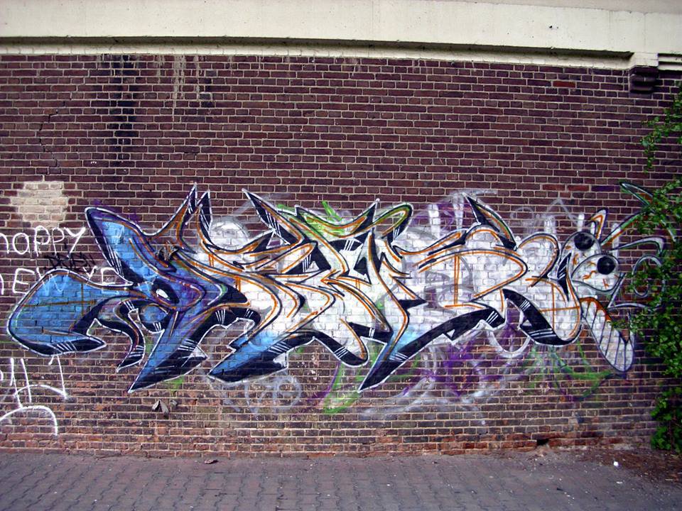Graffiti Wall - Photo by quester - quest, drifs, gronau (2012)