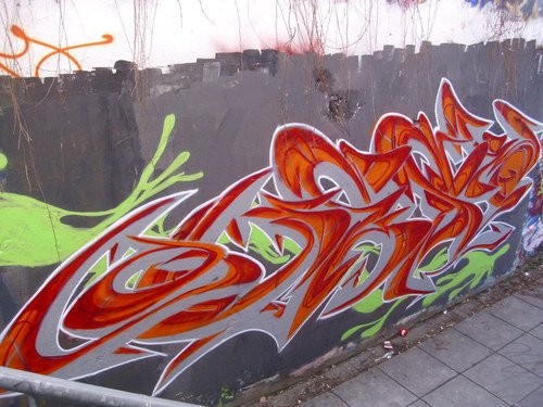 Graffiti Wall - Photo by quester - quest, weberei